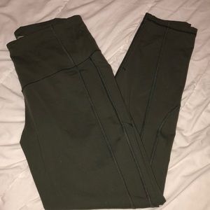 Victoria’s Secret Knockout Legging